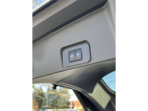 thumb-undefined