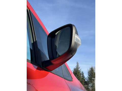 thumb-undefined