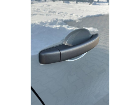 thumb-undefined
