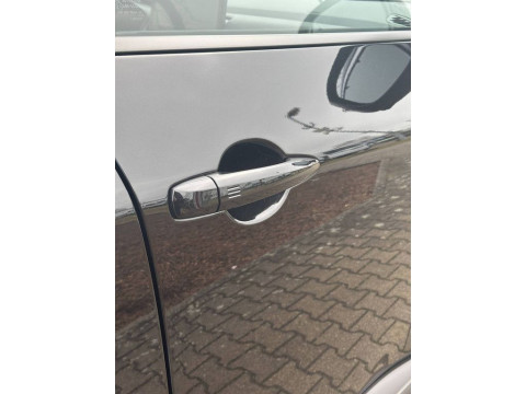 thumb-undefined
