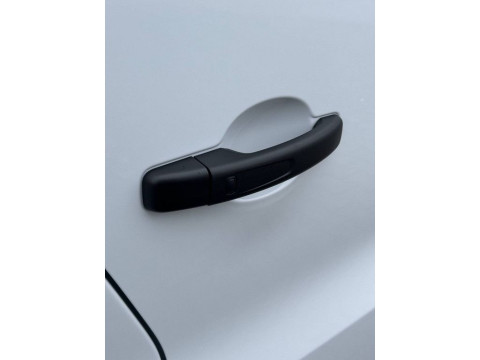 thumb-undefined
