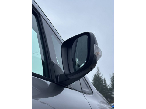 thumb-undefined