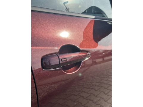 thumb-undefined