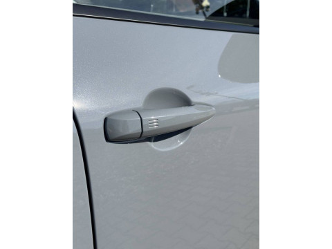 thumb-undefined