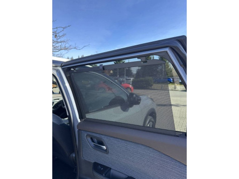 thumb-undefined