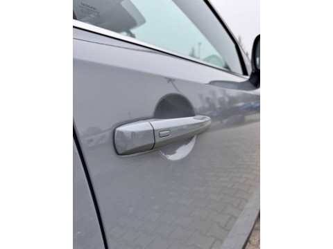 thumb-undefined