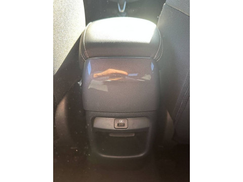 thumb-undefined