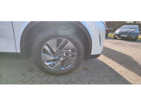 thumb-undefined