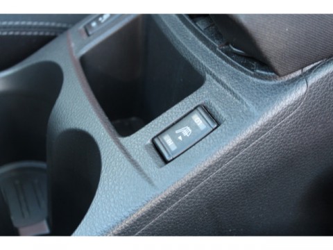 thumb-undefined