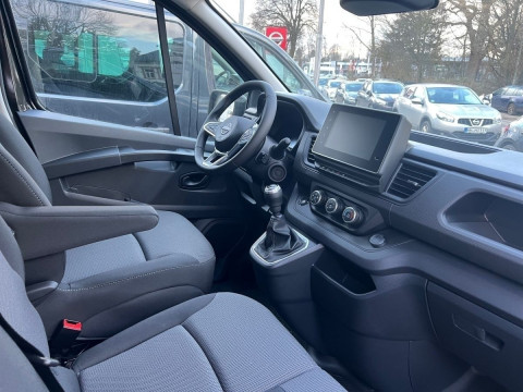 Ansicht 13 - Gebrauchtwagen Fahrzeug, Modell Primastar der Marke Nissan von Verkäufer C. Thomsen GmbH