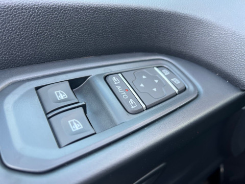 Ansicht 18 - Gebrauchtwagen Fahrzeug, Modell Primastar der Marke Nissan von Verkäufer C. Thomsen GmbH