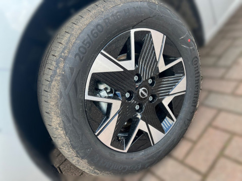 thumb-undefined