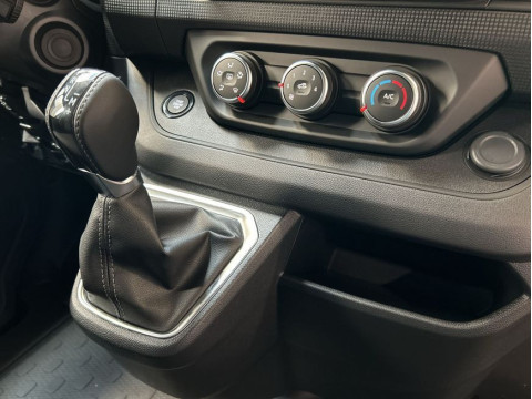 Ansicht 14 - Neuwagen Fahrzeug, Modell Primastar der Marke Nissan von Verkäufer Autohaus am Handweiser GmbH