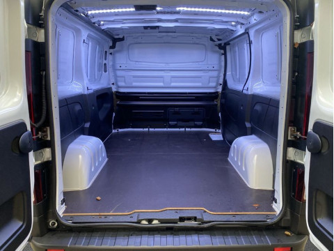 Ansicht 5 - Neuwagen Fahrzeug, Modell Primastar der Marke Nissan von Verkäufer Autohaus am Handweiser GmbH