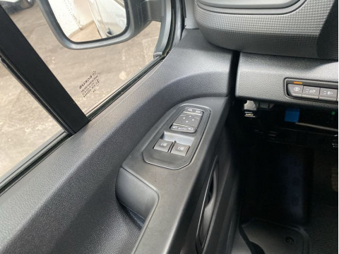 Ansicht 14 - Neuwagen Fahrzeug, Modell Primastar der Marke Nissan von Verkäufer Autohaus am Handweiser GmbH