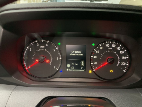 Ansicht 11 - Gebrauchtwagen Fahrzeug, Modell Interstar der Marke Nissan von Verkäufer Autohaus am Handweiser GmbH