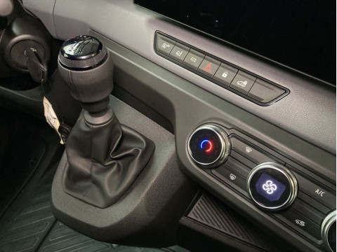 Ansicht 13 - Neuwagen Fahrzeug, Modell Interstar der Marke Nissan von Verkäufer Autohaus am Handweiser GmbH