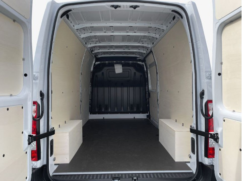 Ansicht 6 - Gebrauchtwagen Fahrzeug, Modell Interstar der Marke Nissan von Verkäufer Autohaus am Handweiser GmbH