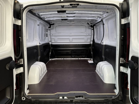 Ansicht 6 - Gebrauchtwagen Fahrzeug, Modell Primastar der Marke Nissan von Verkäufer Autohaus am Handweiser GmbH