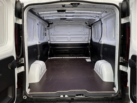 Ansicht 6 - Gebrauchtwagen Fahrzeug, Modell Primastar der Marke Nissan von Verkäufer Autohaus am Handweiser GmbH