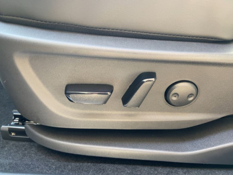 thumb-undefined