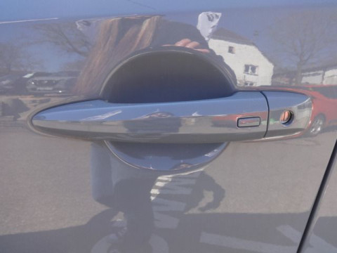 thumb-undefined
