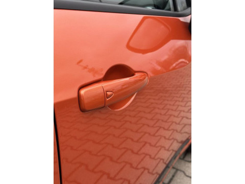 thumb-undefined