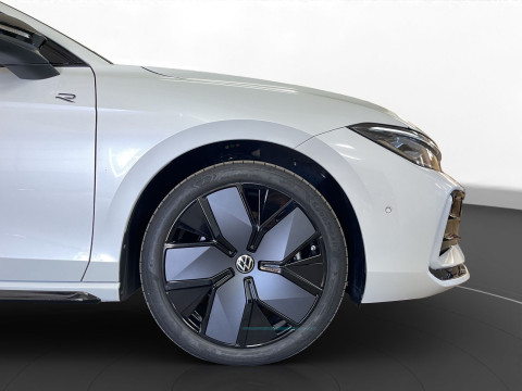 Volkswagen - Passat Variant