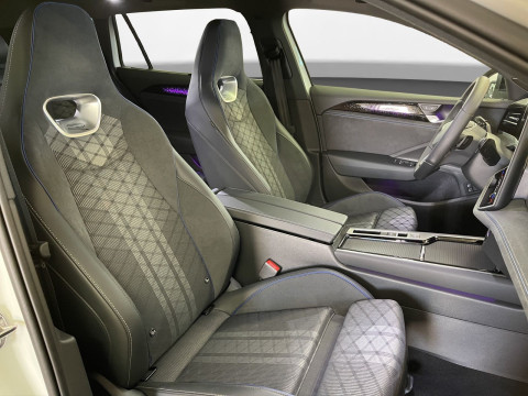 Volkswagen - Passat Variant