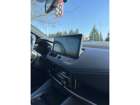 thumb-undefined