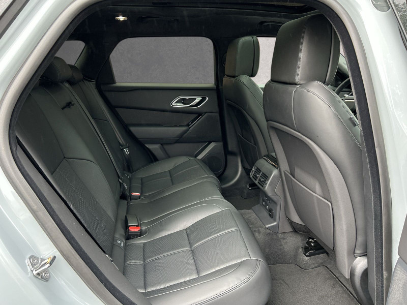 Land Rover - Range Rover Velar