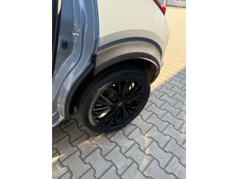 thumb-undefined