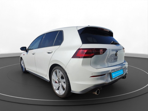 Volkswagen - Golf GTI