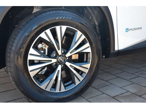 thumb-undefined