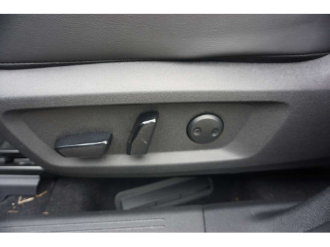 thumb-undefined
