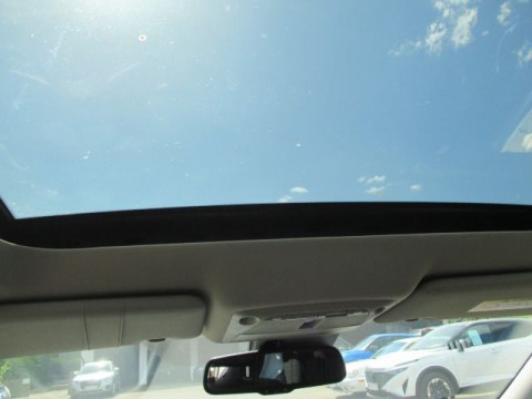 thumb-undefined