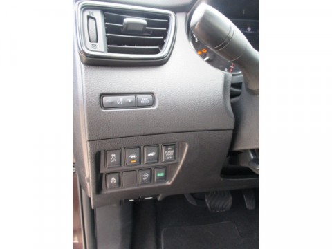 thumb-undefined