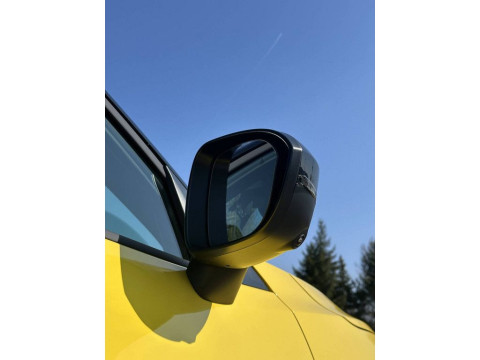 thumb-undefined