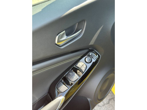 thumb-undefined