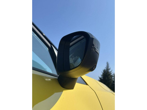 thumb-undefined