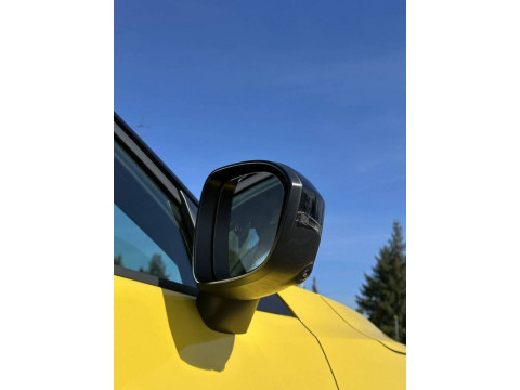thumb-undefined