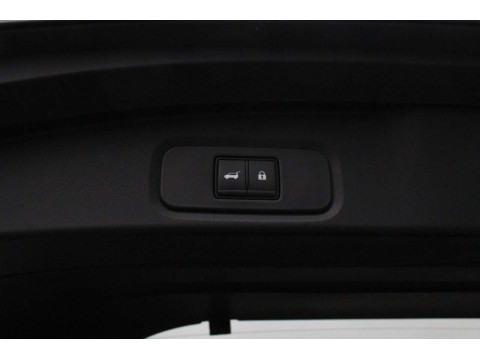 thumb-undefined