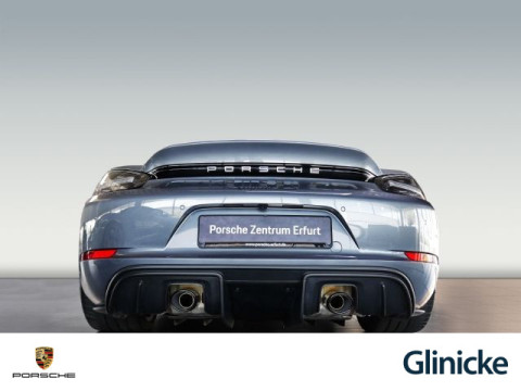 Porsche - 718 Spyder