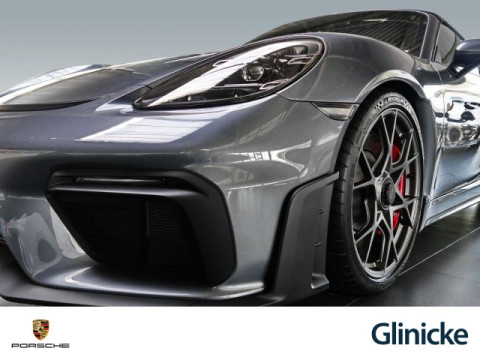 Porsche - 718 Spyder