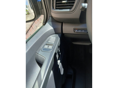 thumb-undefined