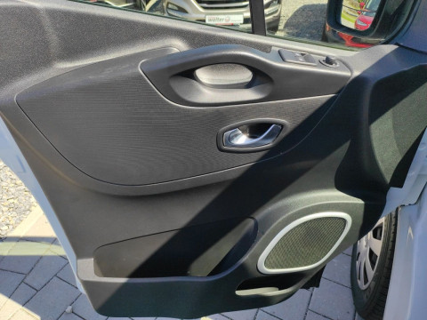 Ansicht 11 - Gebrauchtwagen Fahrzeug, Modell NV300 der Marke Nissan von Verkäufer Autozentrum Walter GmbH & Co. KG