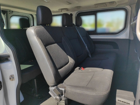 Ansicht 15 - Gebrauchtwagen Fahrzeug, Modell NV300 der Marke Nissan von Verkäufer Autozentrum Walter GmbH & Co. KG