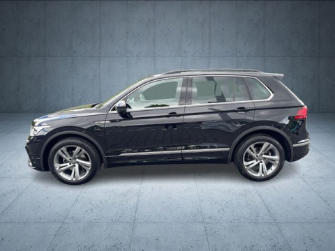 Volkswagen Tiguan - Tiguan R-Line 1.5 TSI DSG StHz/AHK/Nav/Keyless/A