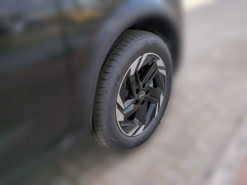 thumb-undefined
