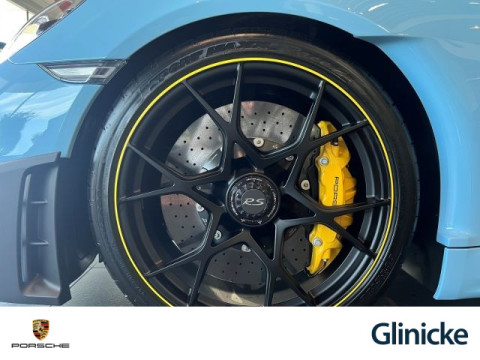 Porsche - 718 Spyder